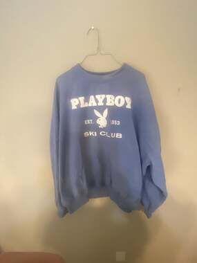 Playboy by PacSun Est. 1953 Ski Club Light Blue Crewneck Sweatshirt